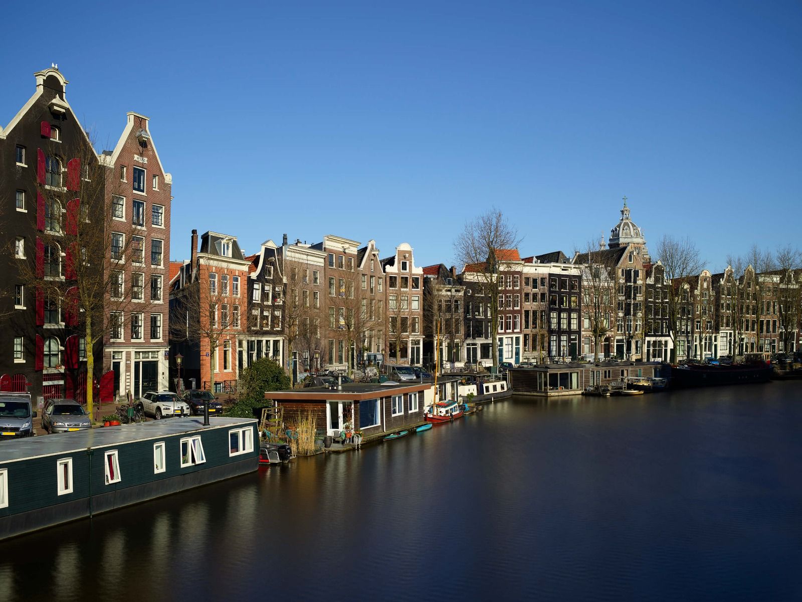 Steden behang - Woonboten langs de gracht - Slaapkamer Steden behang - Woonboten langs de gracht - Slaapkamer