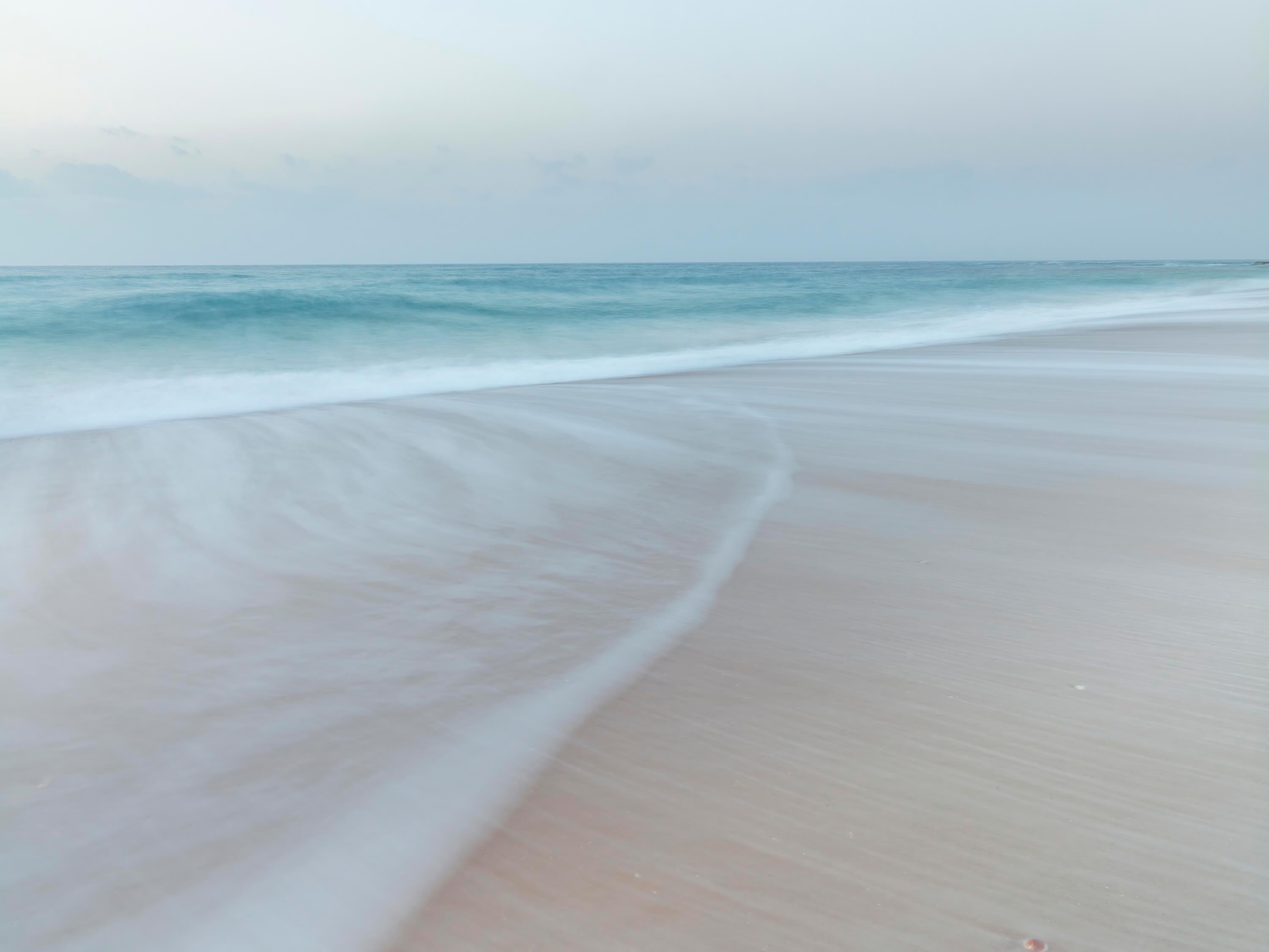 Branding bij het strand Branding bij het strand