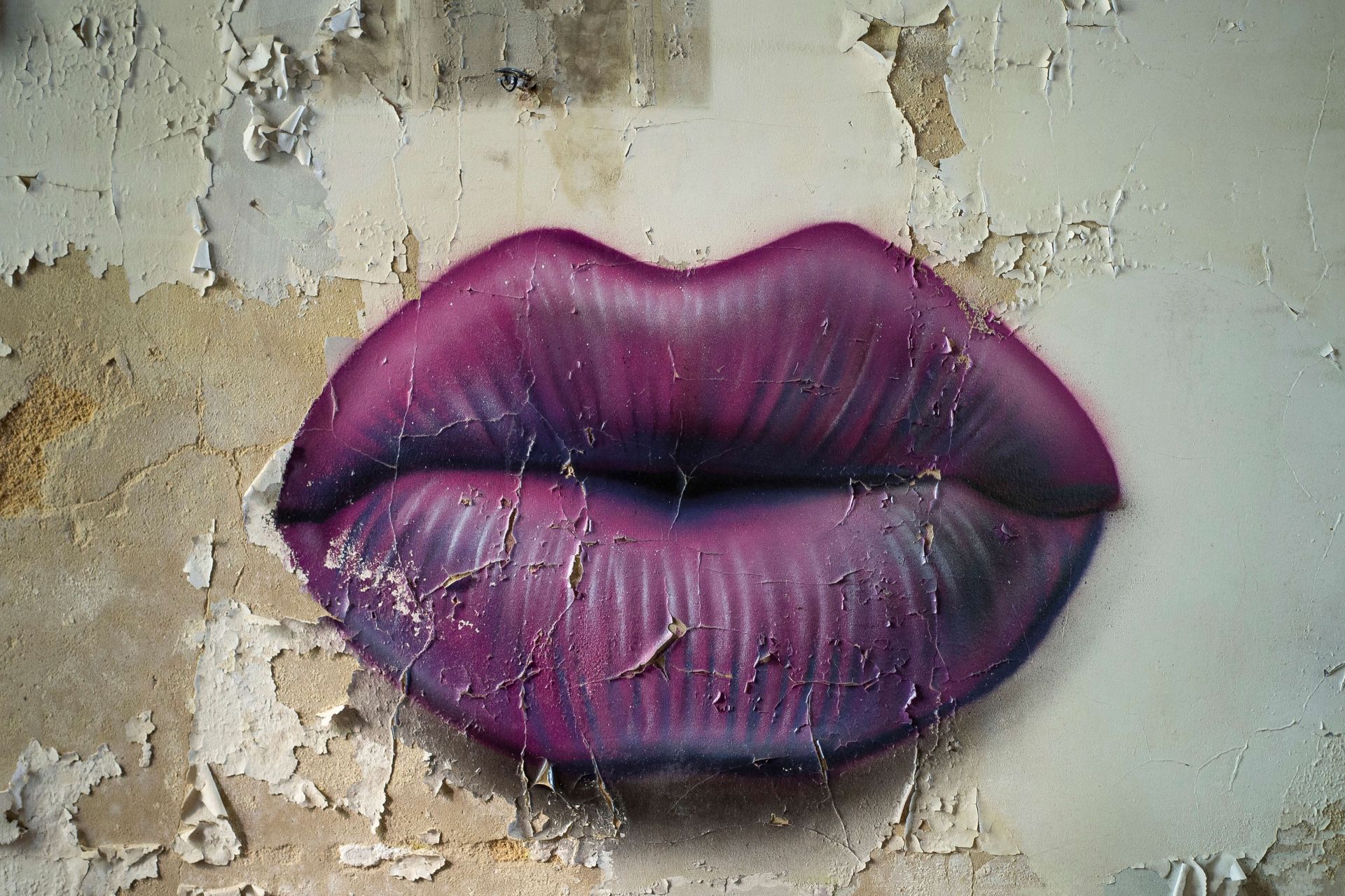 Lips are sealed Lips are sealed