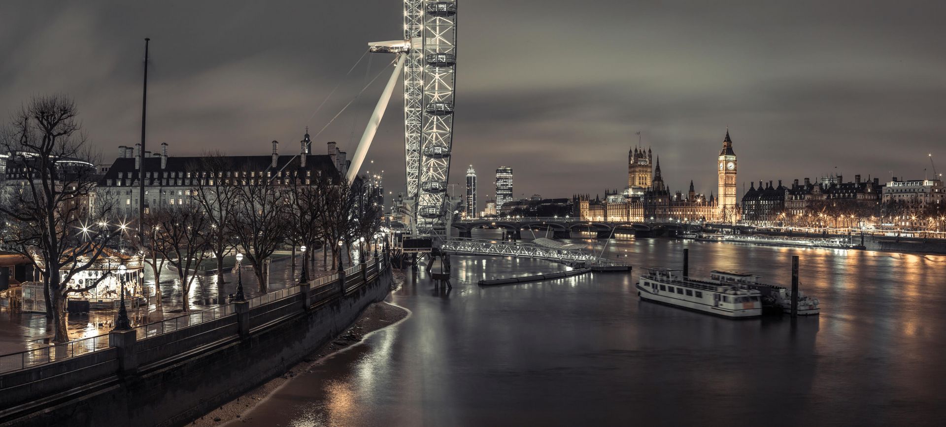 Londen in de avond main product photo