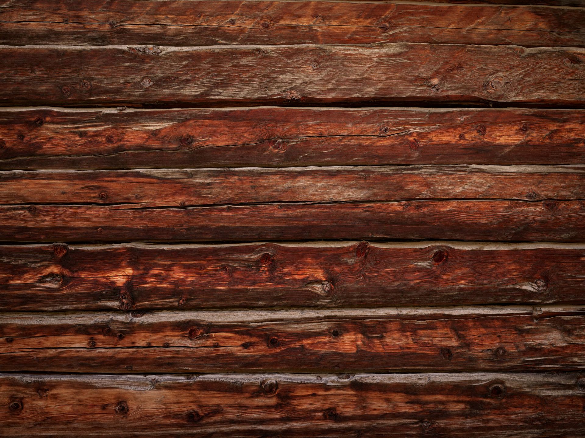 Oud knoestig hout main product photo