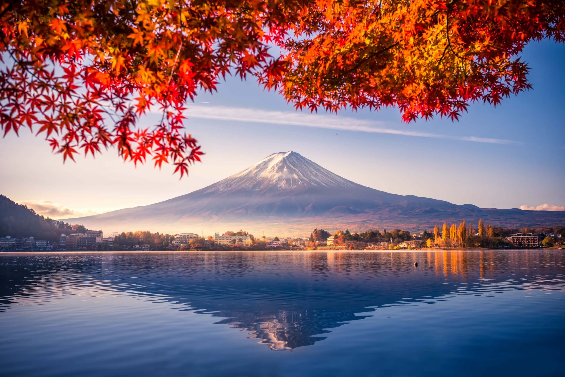 De Fuji berg in de herfst main product photo
