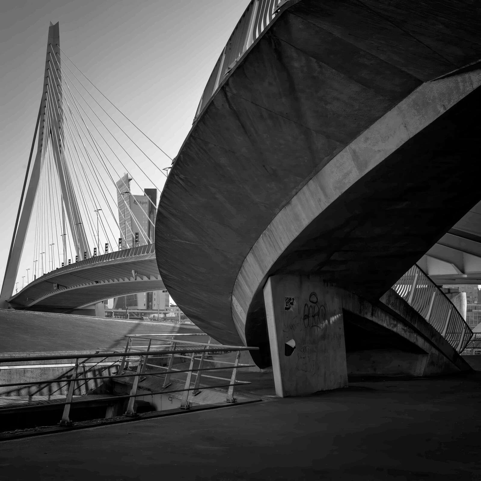 Erasmusbrug en Stadsarchitectuur