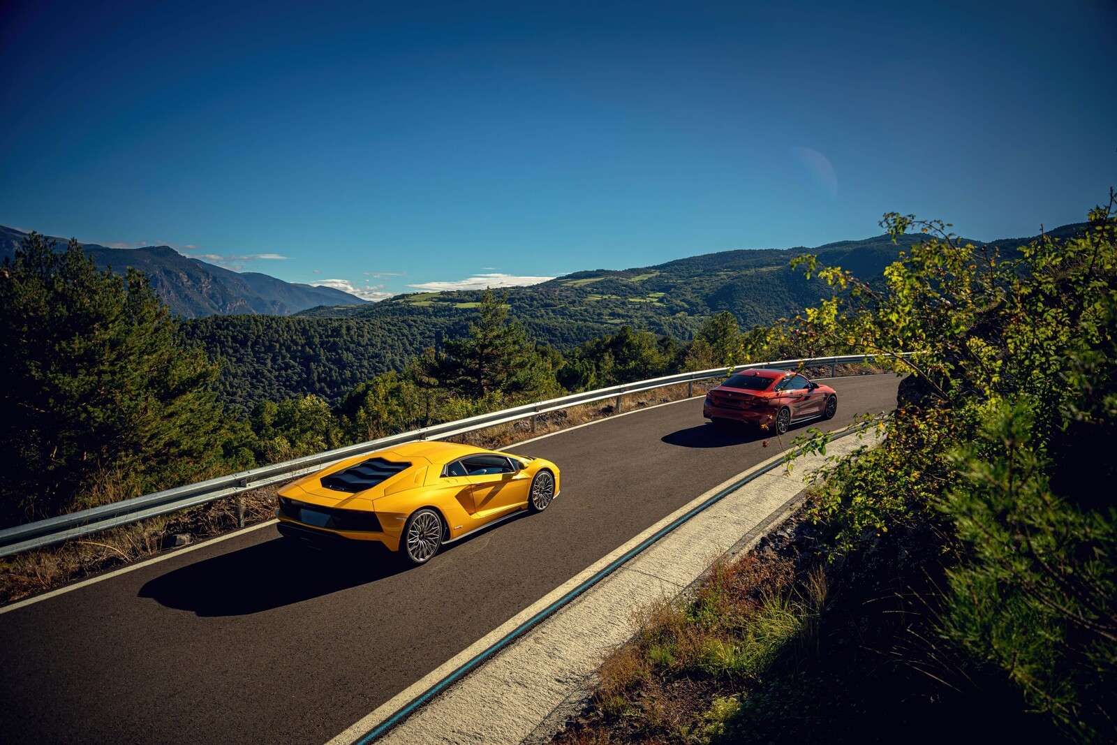 Snelle bochten, krachtige motoren