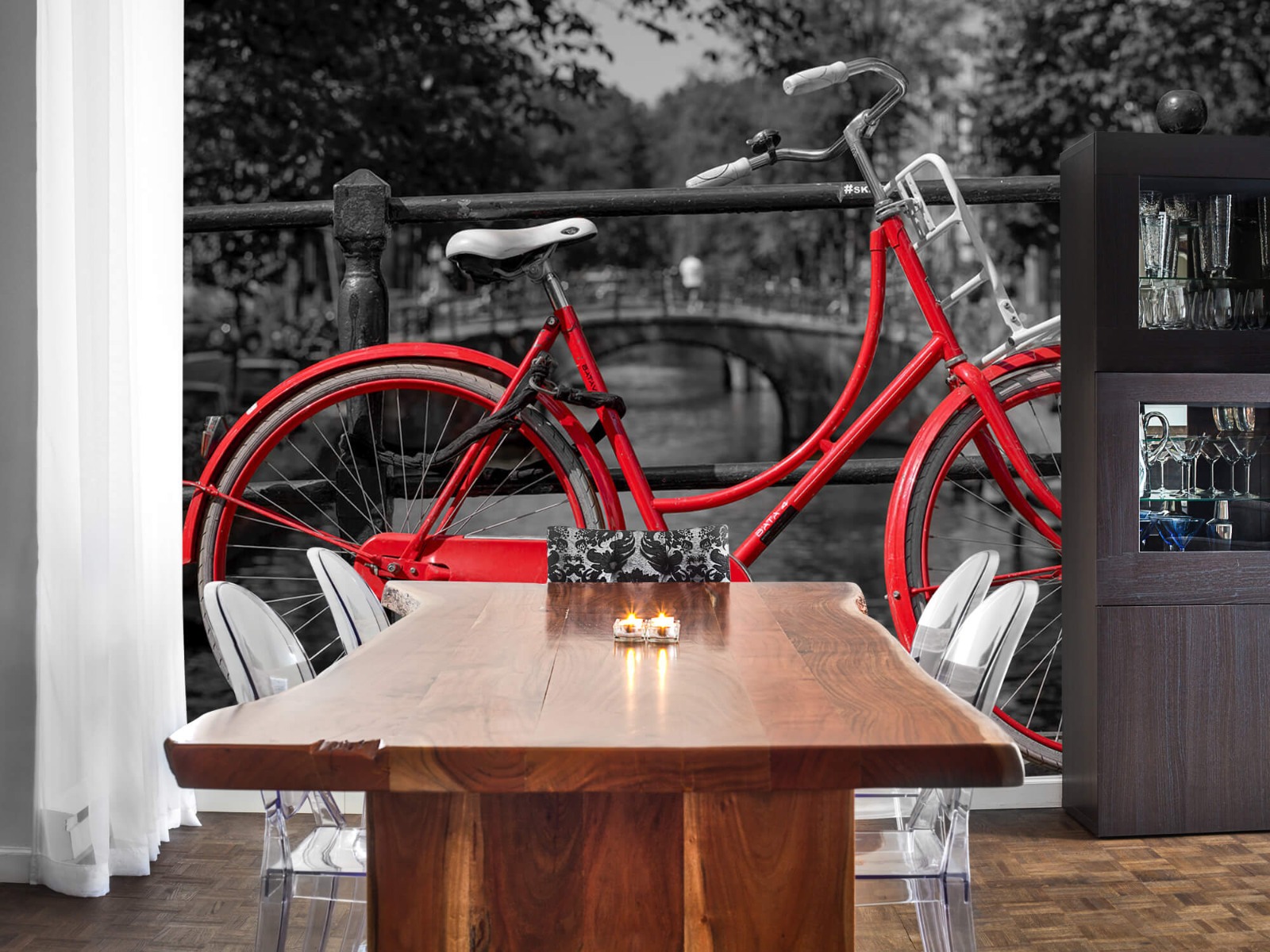 Steden behang - Rode fiets op brug - Slaapkamer 2