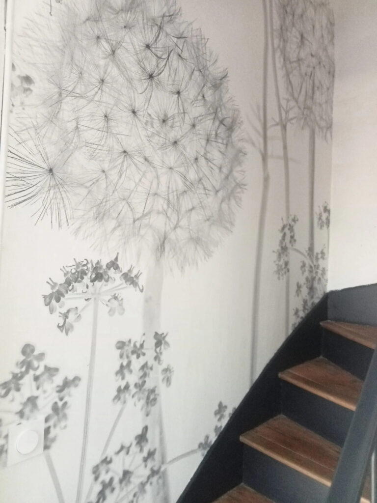 bloemenbehang trap trapruimte